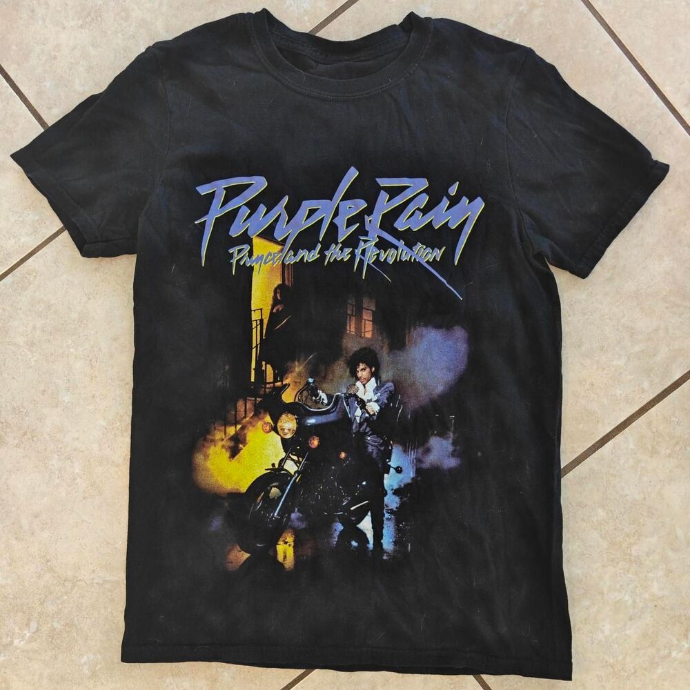Men's Black T-shirt